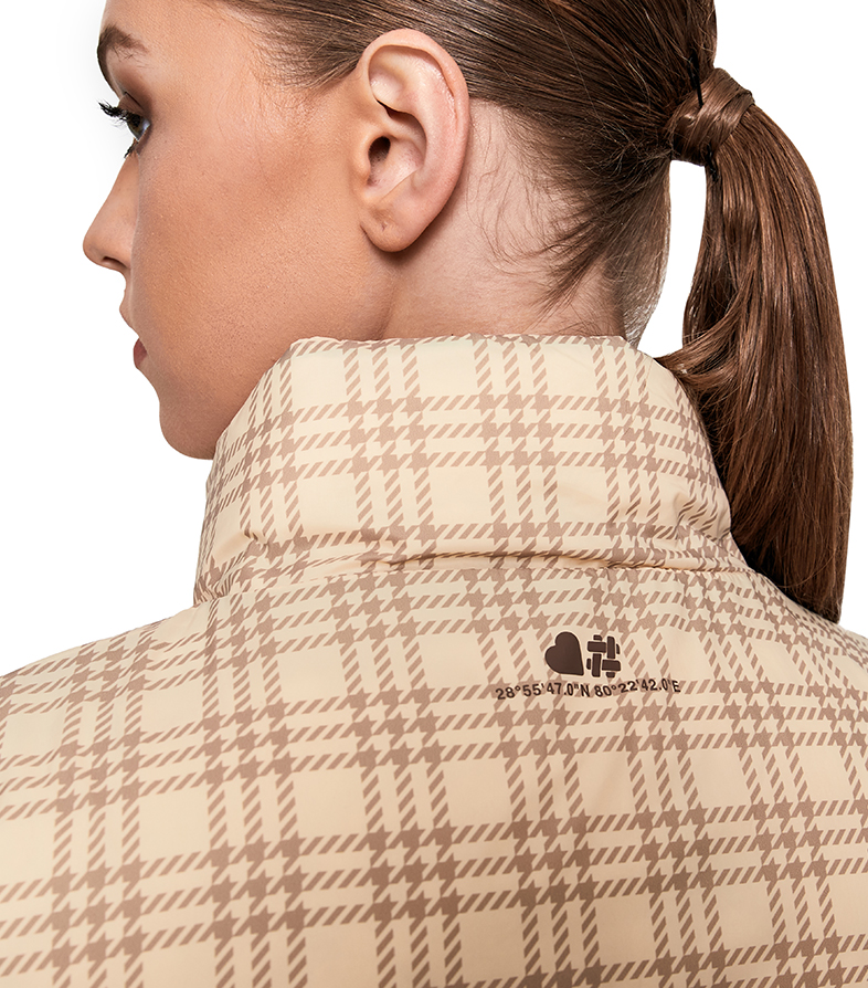 Reversible Puffer Jacket - Mint Green image number 11