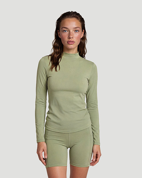 Women's Mock Neck T-Shirt - Tea